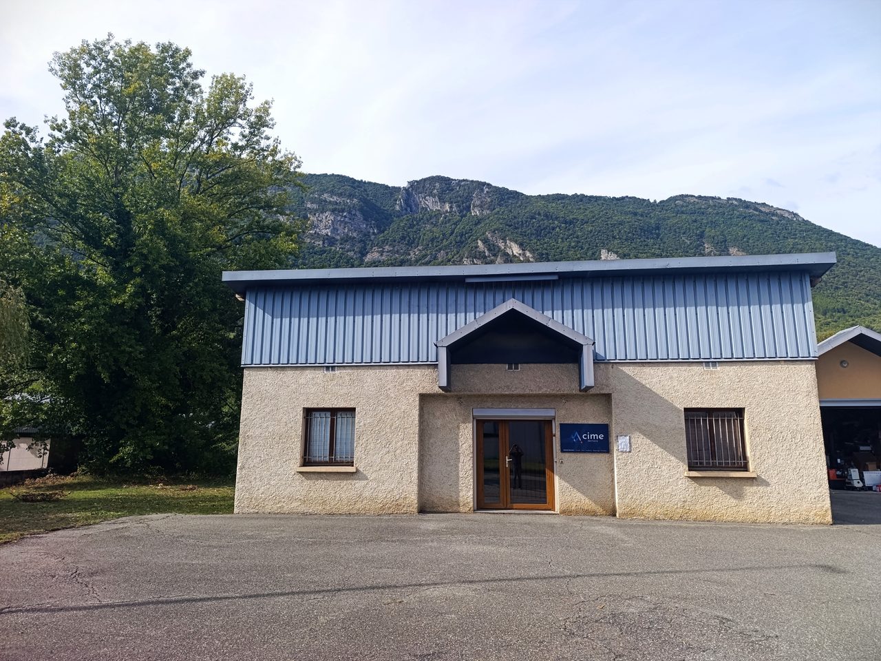 Agence Cime Dentaire de Chambéry - extérieur